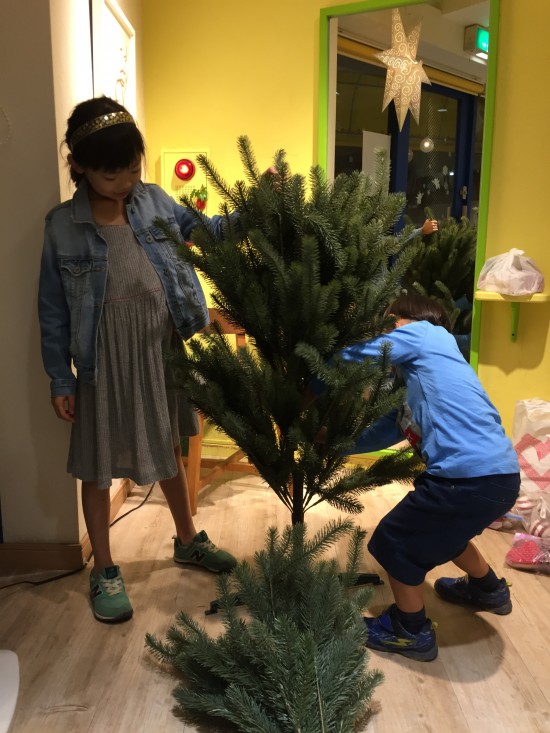 A895F60A-ABE1-4726-9129-67C299BE2E6A