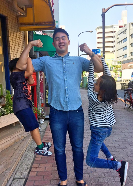 AD614D77-C7DA-430E-ADFD-305C9E6C0E5B